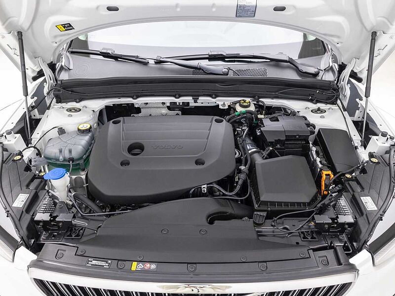 Volvo Ultra, B4 AWD 마일드 하이브리드, 가솔린, 브라이트