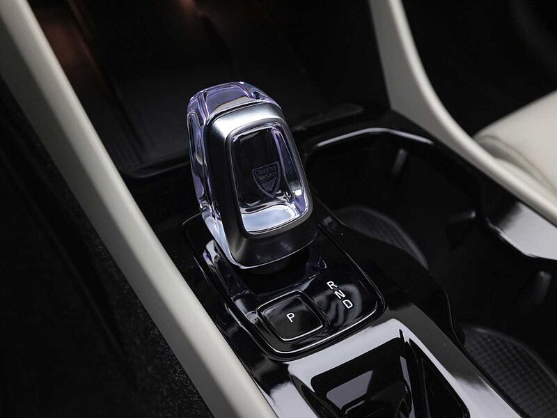 Volvo Ultra, B4 AWD 마일드 하이브리드, 가솔린, 브라이트