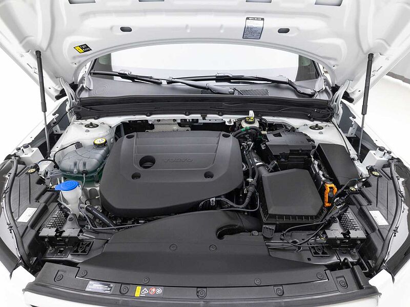 Volvo Ultra, B4 AWD 마일드 하이브리드, 가솔린, 브라이트