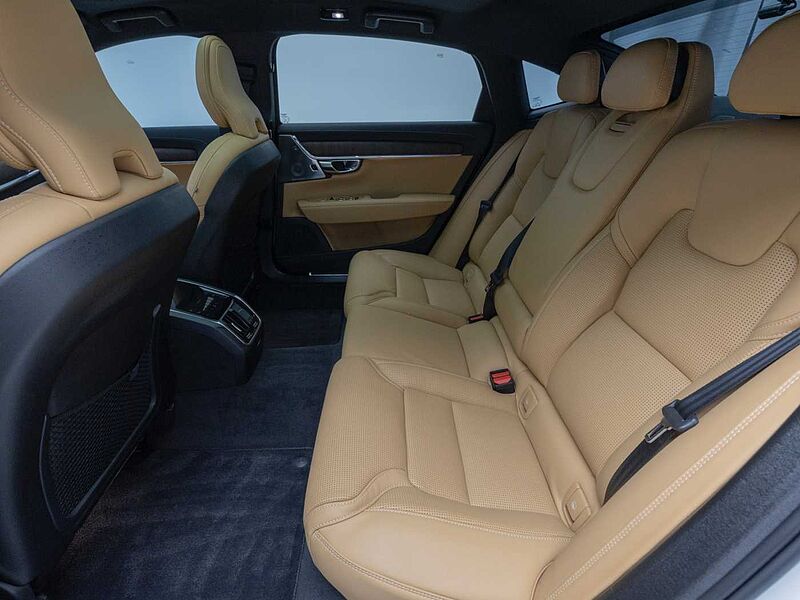 Volvo Ultimate, B5 마일드 하이브리드, 가솔린, 브라이트