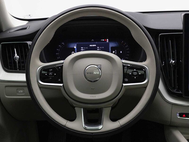 Volvo  Ultra, B5 AWD 마일드 하이브리드, 가솔린, 다크