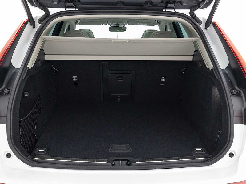 Volvo  Ultra, B5 AWD 마일드 하이브리드, 가솔린, 다크