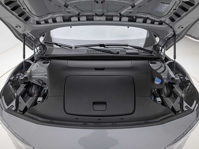 Volvo  Ultra, Single Motor Extended Range, 순수 전기