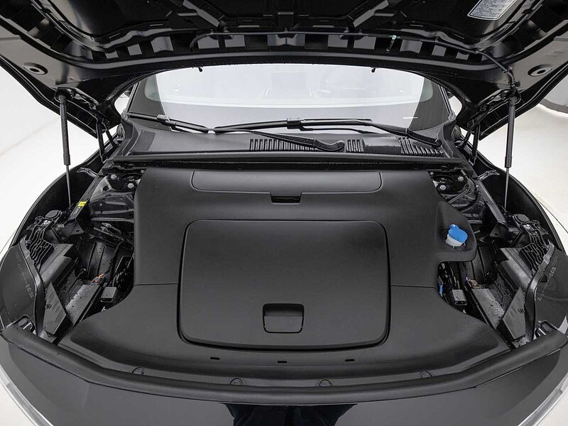 Volvo  Ultra, Single Motor Extended Range, 순수 전기