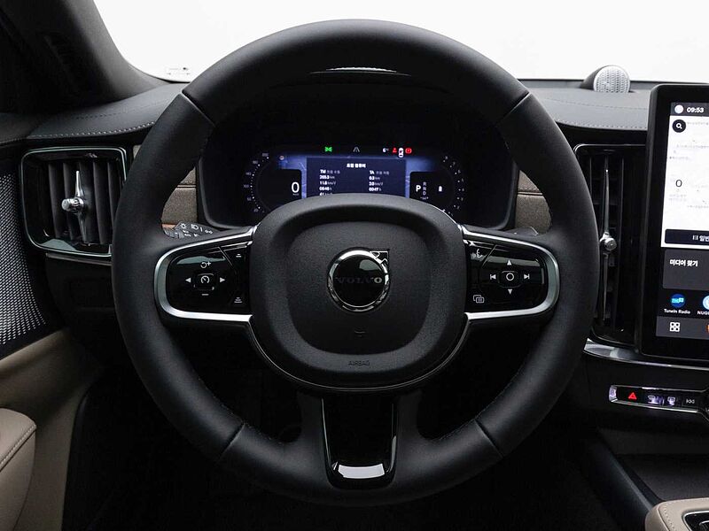 Volvo  Ultra, B5 마일드 하이브리드, 가솔린, 브라이트