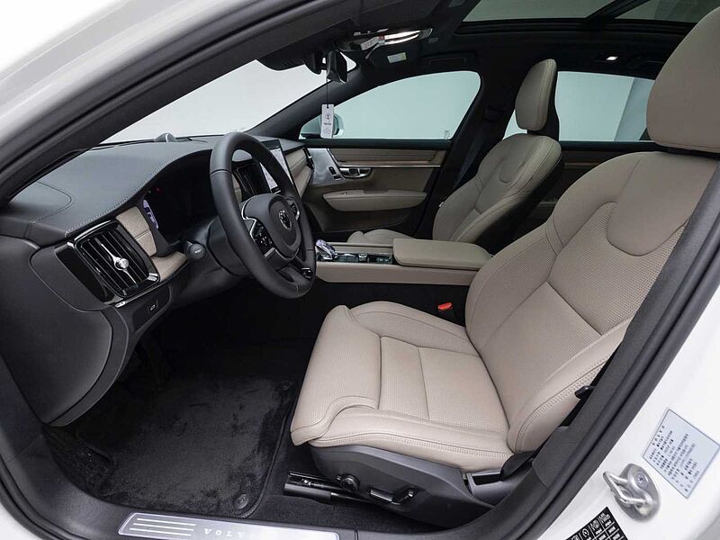 Volvo  Ultra, B5 마일드 하이브리드, 가솔린, 브라이트