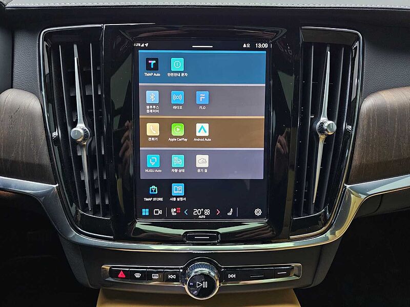 Volvo Ultimate, B5 마일드 하이브리드, 가솔린, 브라이트