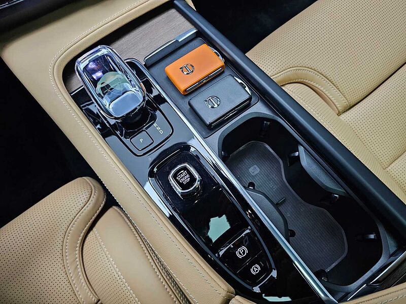 Volvo Ultimate, B5 마일드 하이브리드, 가솔린, 브라이트