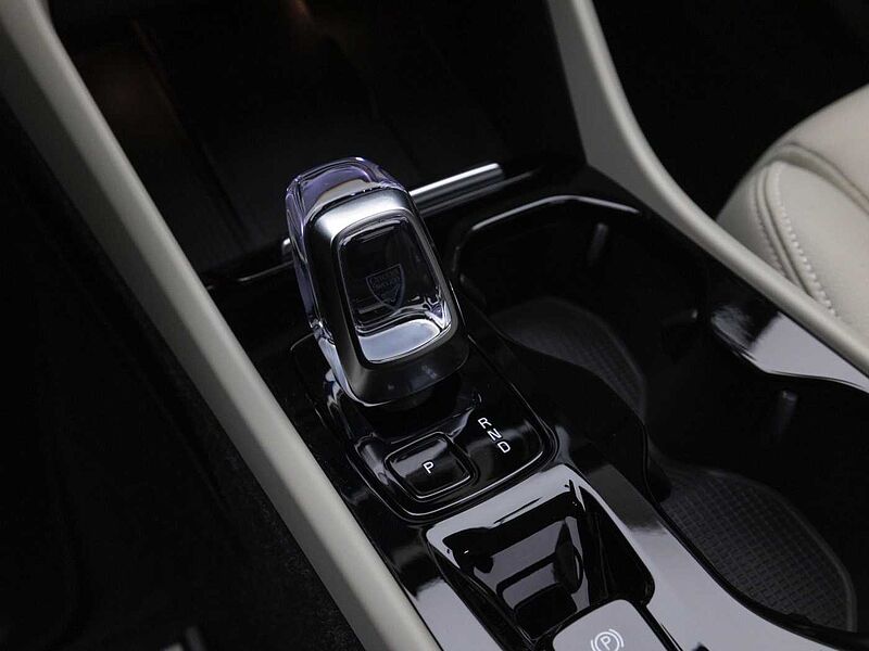 Volvo  Ultra, B4 AWD 마일드 하이브리드, 가솔린, 브라이트