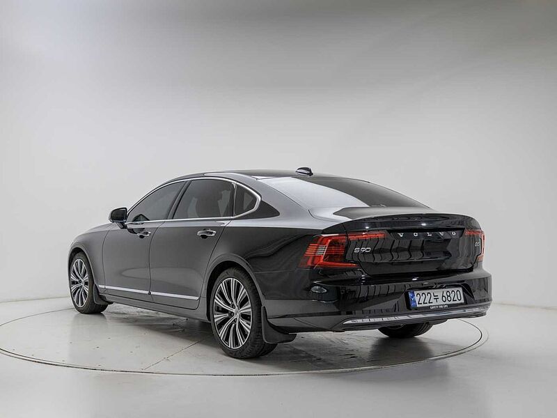 Volvo Ultimate, B5 mild hybrid, 가솔린, Bright