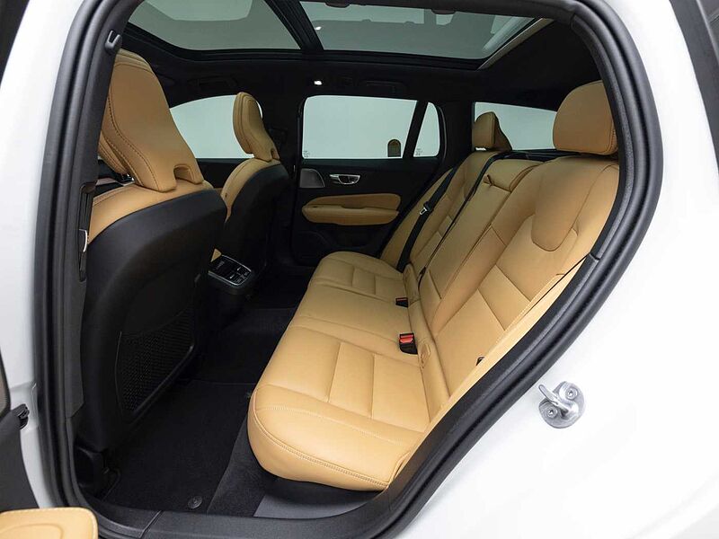 Volvo Ultra, B5 AWD 마일드 하이브리드, 가솔린, 브라이트