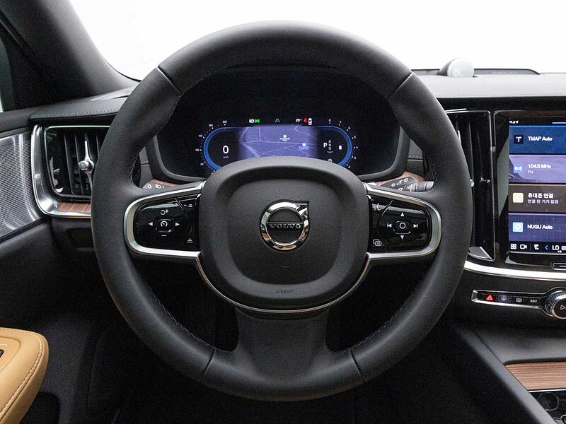 Volvo Ultra, B5 AWD 마일드 하이브리드, 가솔린, 브라이트