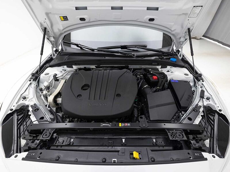 Volvo Ultra, B5 AWD 마일드 하이브리드, 가솔린, 브라이트