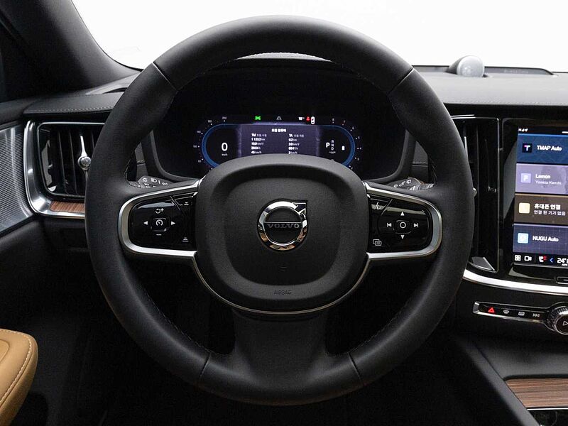 Volvo Ultra, B5 AWD 마일드 하이브리드, 가솔린, 브라이트