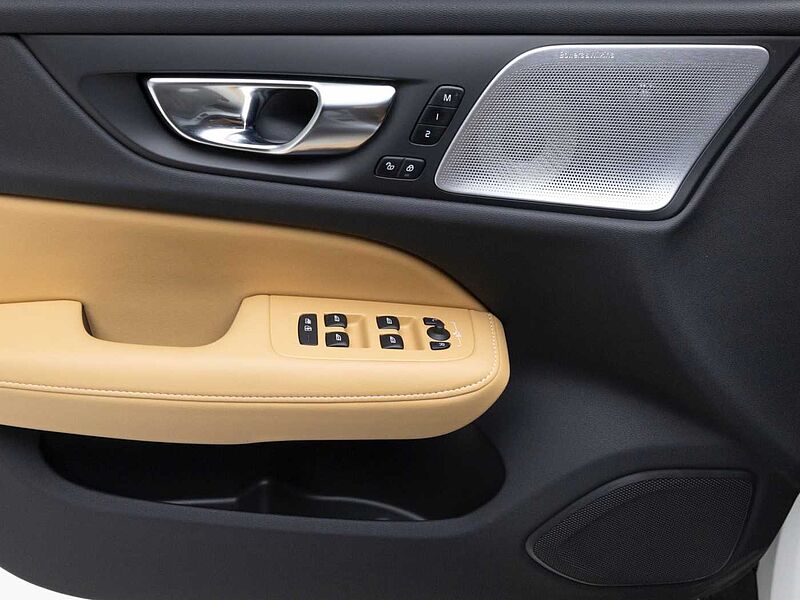 Volvo Ultra, B5 AWD 마일드 하이브리드, 가솔린, 브라이트