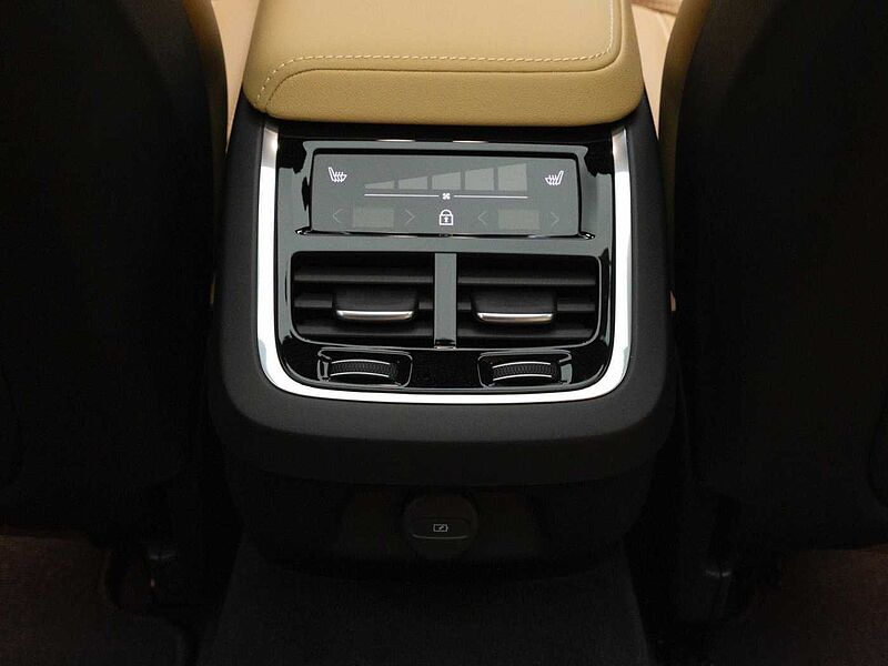 Volvo Ultra, B5 AWD 마일드 하이브리드, 가솔린, 브라이트