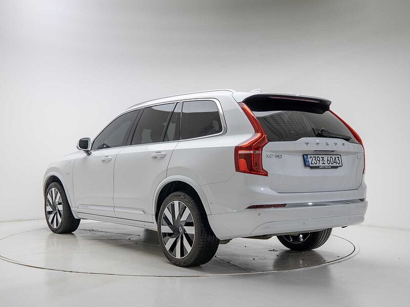 Volvo Recharge Ultimate, T8 AWD 플러그-인 하이브리드, 전기/가솔린, 브라이트, 7 좌석