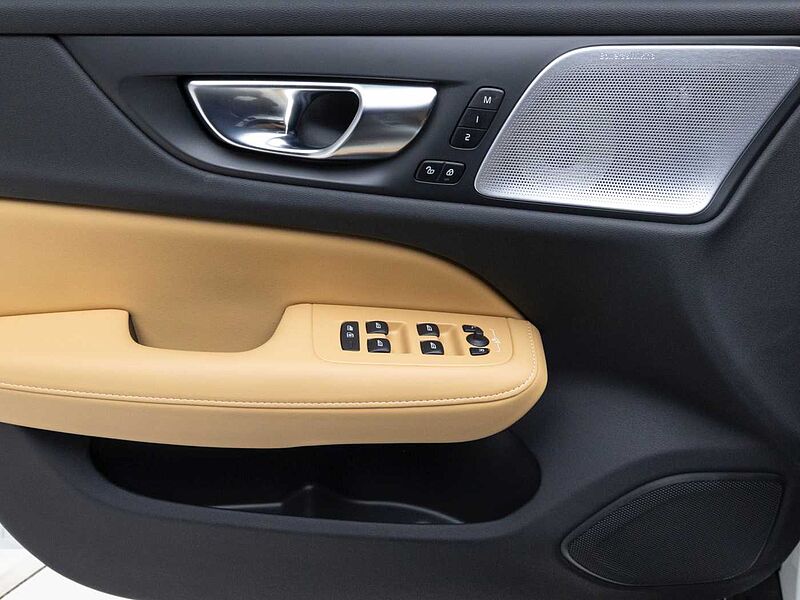 Volvo Ultra, B5 AWD 마일드 하이브리드, 가솔린, 브라이트