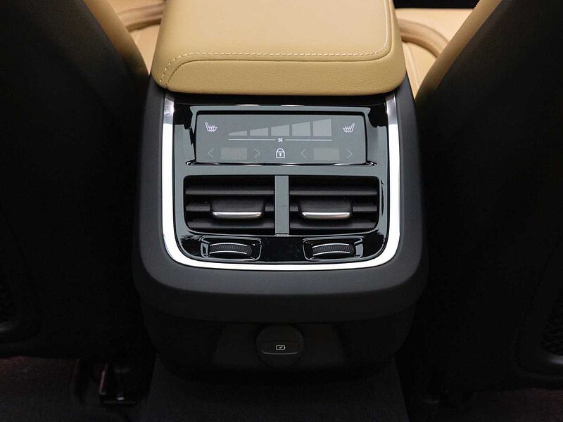 Volvo Ultra, B5 AWD 마일드 하이브리드, 가솔린, 브라이트