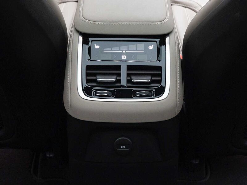Volvo  Ultra, T8 AWD 플러그-인 하이브리드, 전기/가솔린, 브라이트, 7 좌석