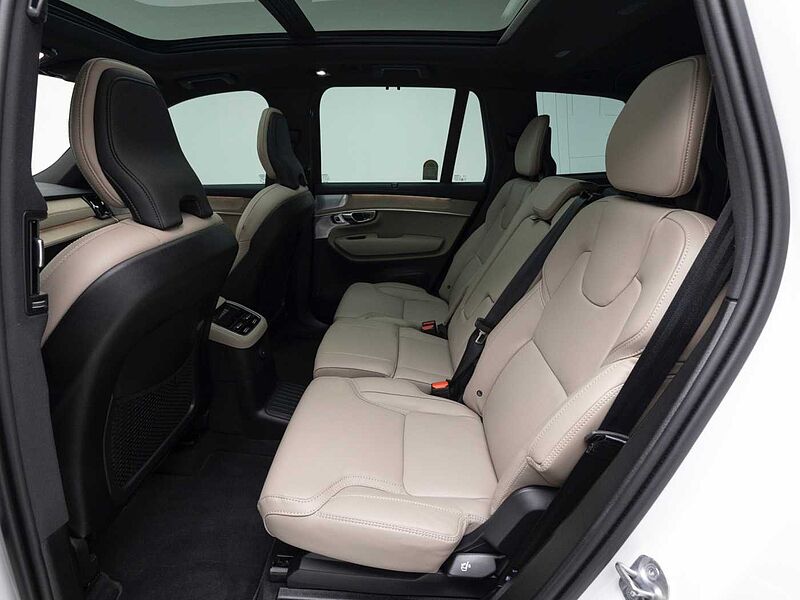 Volvo  Ultra, T8 AWD 플러그-인 하이브리드, 전기/가솔린, 브라이트, 7 좌석