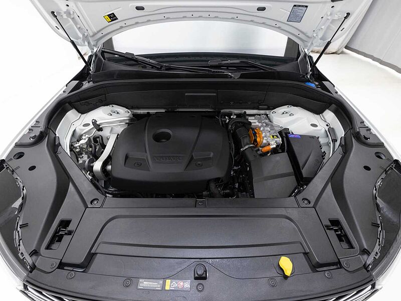 Volvo  Ultra, T8 AWD 플러그-인 하이브리드, 전기/가솔린, 브라이트, 7 좌석