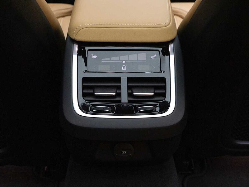 Volvo  Ultra, B5 AWD 마일드 하이브리드, 가솔린, 브라이트