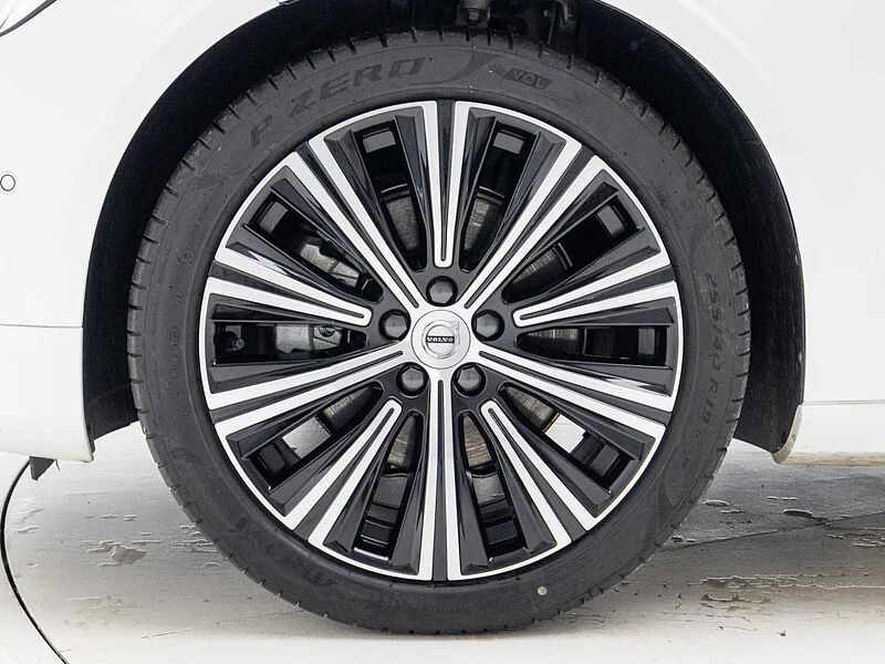 Volvo Ultimate, B5 마일드 하이브리드, 가솔린, 브라이트
