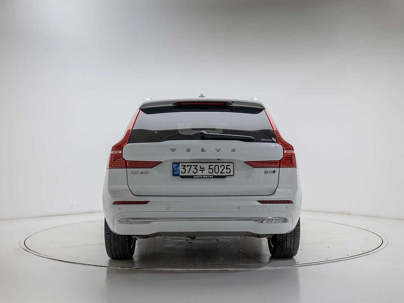 Volvo  Ultimate, B5 AWD mild hybrid, 가솔린, Bright