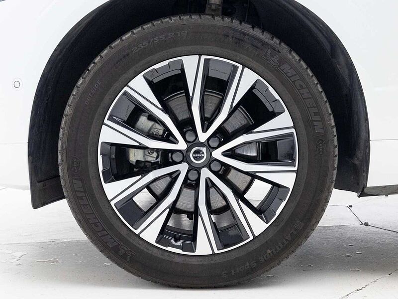 Volvo  Ultimate, B5 AWD mild hybrid, 가솔린, Bright