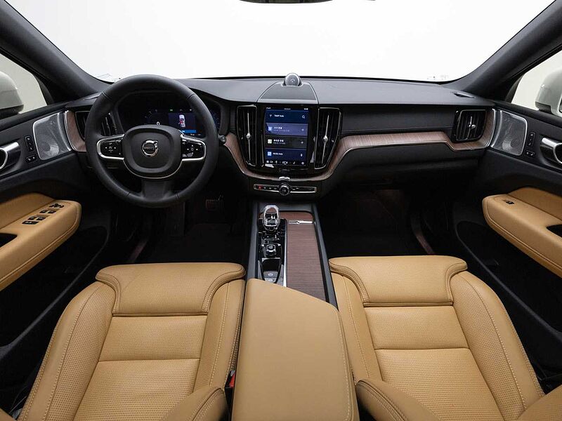Volvo  Ultimate, B5 AWD mild hybrid, 가솔린, Bright