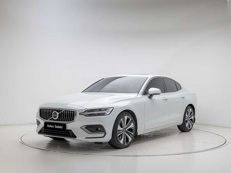 Volvo  Ultimate, B5 mild hybrid, 가솔린, Bright