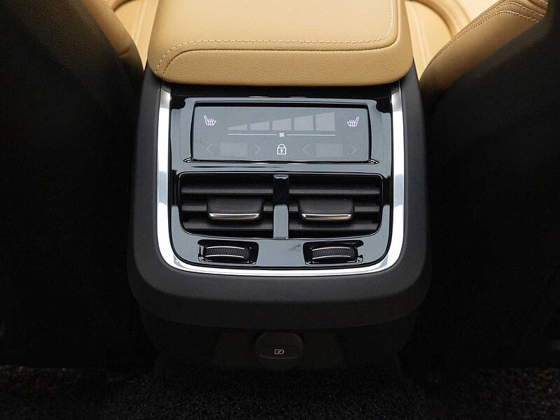 Volvo  Ultimate, B5 mild hybrid, 가솔린, Bright