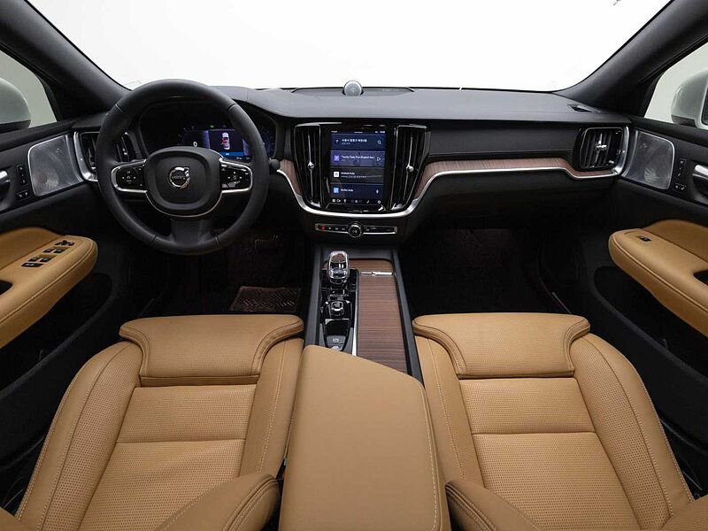 Volvo  Ultimate, B5 mild hybrid, 가솔린, Bright