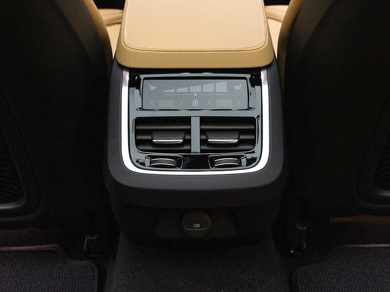 Volvo Ultra, B5 AWD 마일드 하이브리드, 가솔린, 브라이트