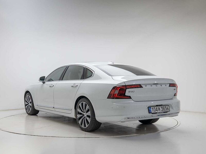 Volvo Ultimate, B5 mild hybrid, 가솔린, Bright