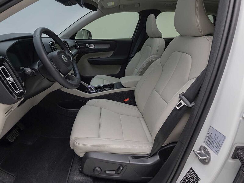 Volvo  Ultra, B4 AWD 마일드 하이브리드, 가솔린, 브라이트