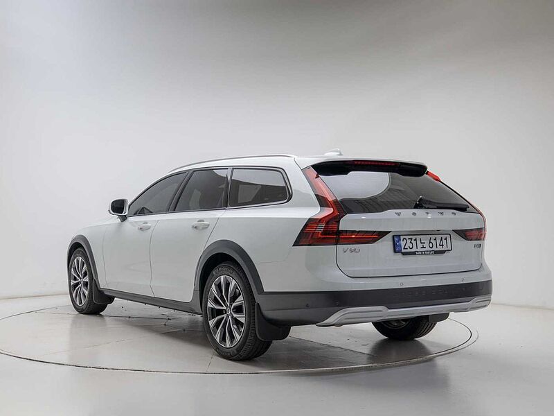 Volvo  Ultimate, B5 AWD mild hybrid, 가솔린