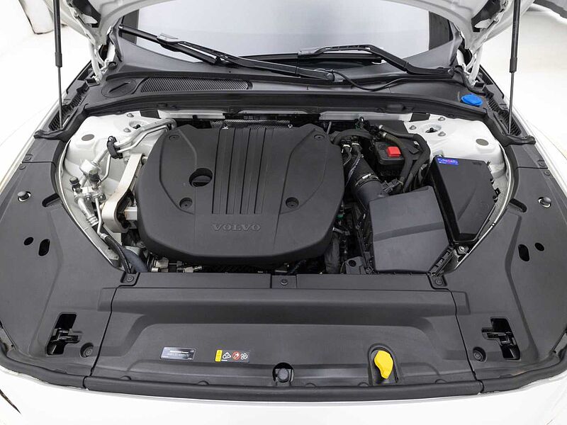 Volvo  Ultimate, B5 AWD mild hybrid, 가솔린