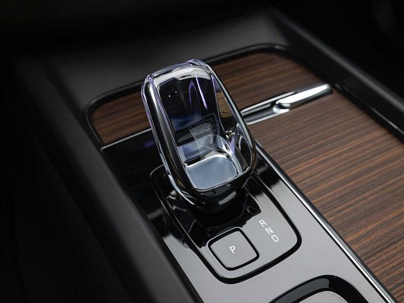 Volvo Ultimate, B6 AWD mild hybrid, 가솔린, Bright