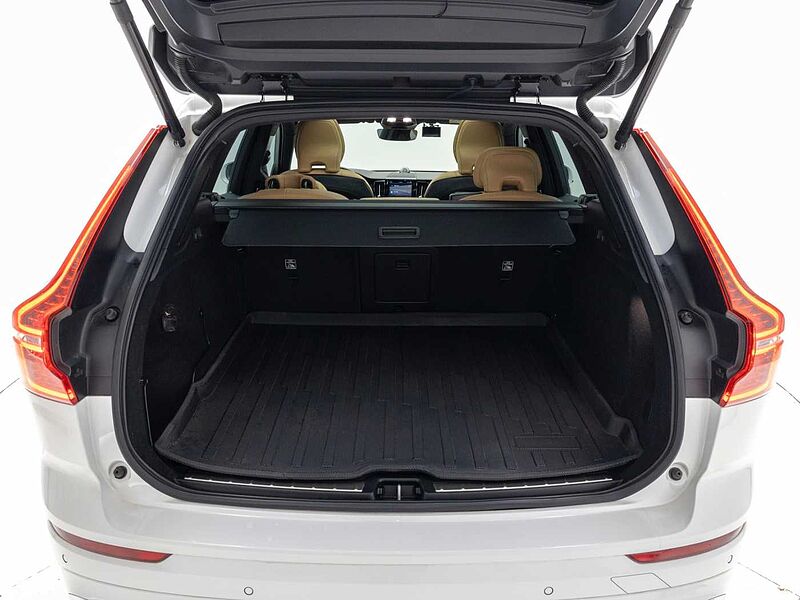 Volvo Ultimate, B6 AWD mild hybrid, 가솔린, Bright