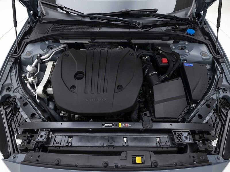Volvo  Ultimate, B5 mild hybrid, 가솔린, Bright