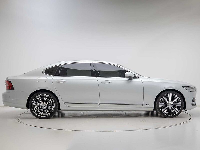 Volvo Ultimate, B6 AWD 마일드 하이브리드, 가솔린, 브라이트