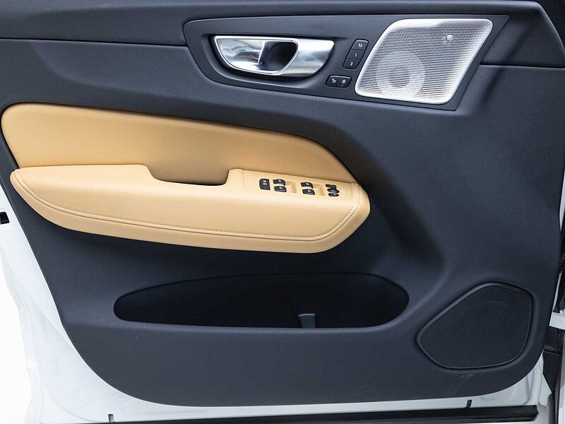 Volvo Ultra, B6 AWD 마일드 하이브리드, 가솔린, 브라이트