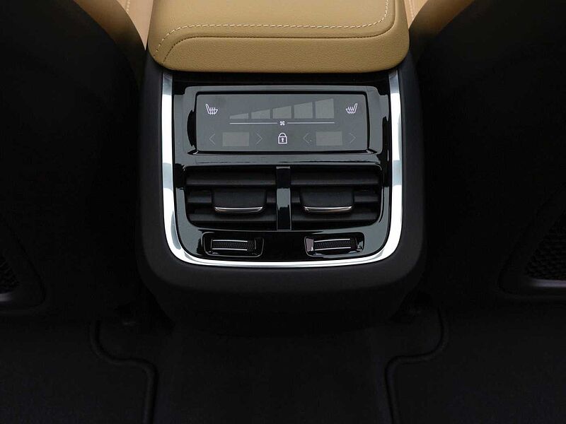 Volvo  Ultra, B5 AWD 마일드 하이브리드, 가솔린, 브라이트