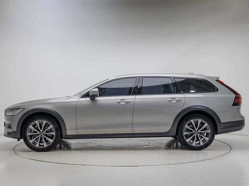 Volvo Ultimate, B5 AWD mild hybrid, 가솔린