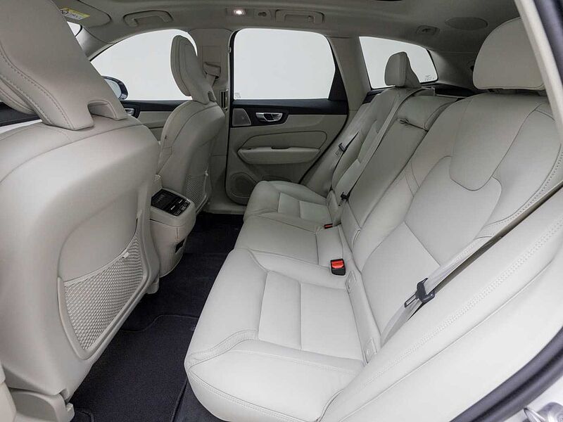 Volvo  Ultra, B5 AWD 마일드 하이브리드, 가솔린, 다크 (에어서스펜션)
