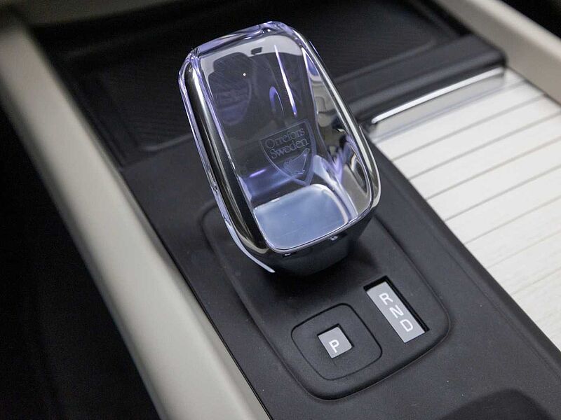 Volvo  Ultra, B5 AWD 마일드 하이브리드, 가솔린, 다크 (에어서스펜션)