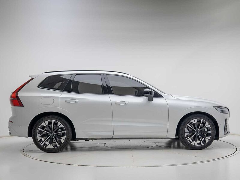 Volvo  Ultra, B5 AWD 마일드 하이브리드, 가솔린, 다크 (에어서스펜션)