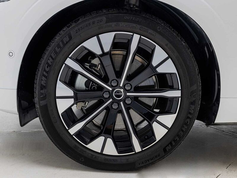 Volvo  Ultra, B5 AWD 마일드 하이브리드, 가솔린, 다크 (에어서스펜션)